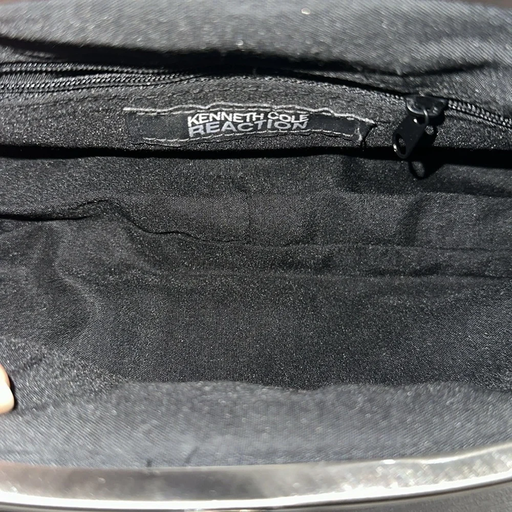 Kenneth Cole Reaction Black Leather Clutch Wristlet